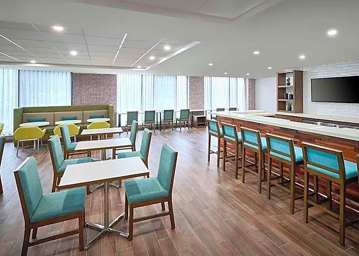 Hampton Inn By Hilton Hamilton
